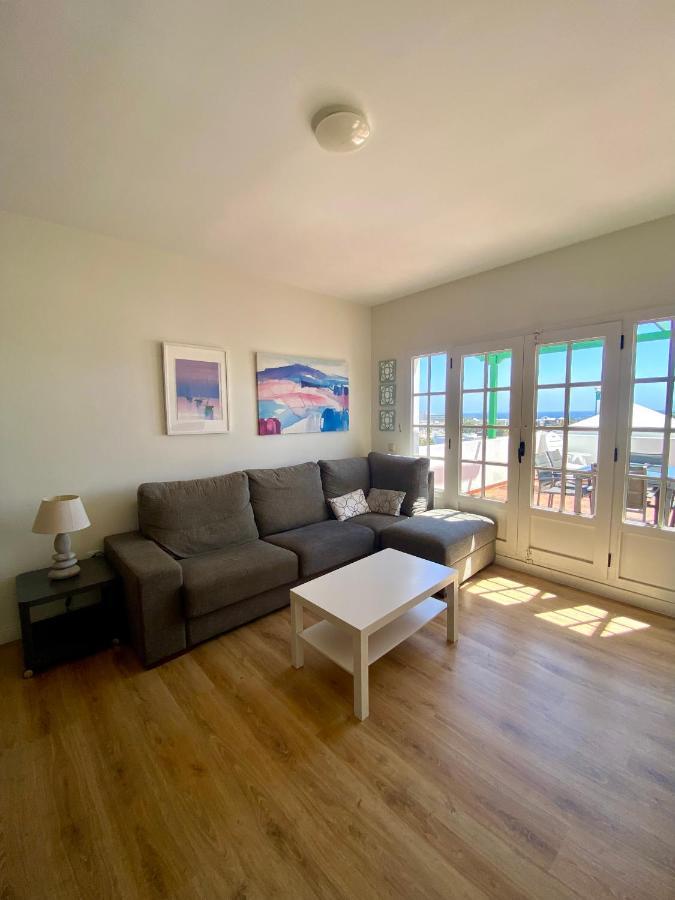 Apartamento Om Con Piscina Y Vistas Al Mar Apartment Коста Тегисе Екстериор снимка